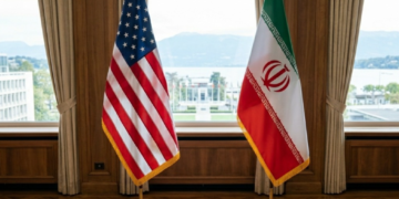 Trump assina acordo histórico de paz com o Irã e encerra décadas de hostilidade entre as duas nações