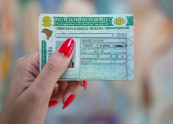 Paraná reduz em 55% o valor dos exames de CNH e teto passa a ser R$ 180