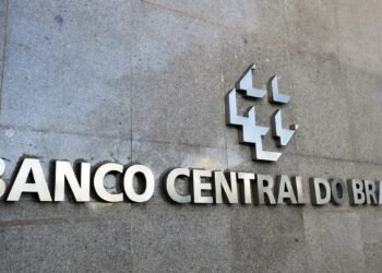 Banco Central corta a Selic pela terceira vez seguida e taxa chega a 14,25% ao ano