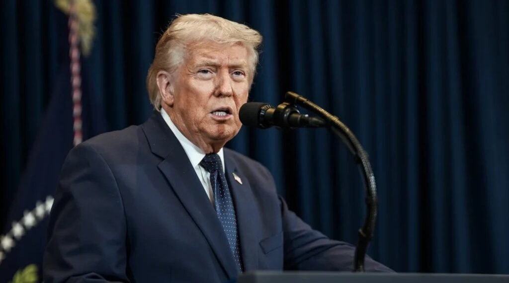 Trump confirma tarifaço de 25% sobre produtos brasileiros e governo Lula estuda retaliação