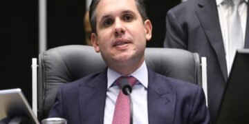 hugo motta centrão